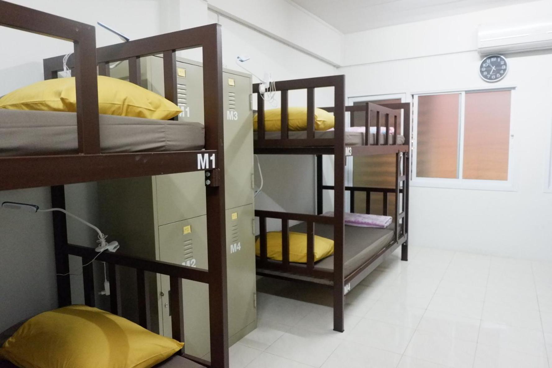 Ranong Backpacker'S Hostel (Adults Only) מראה חיצוני תמונה