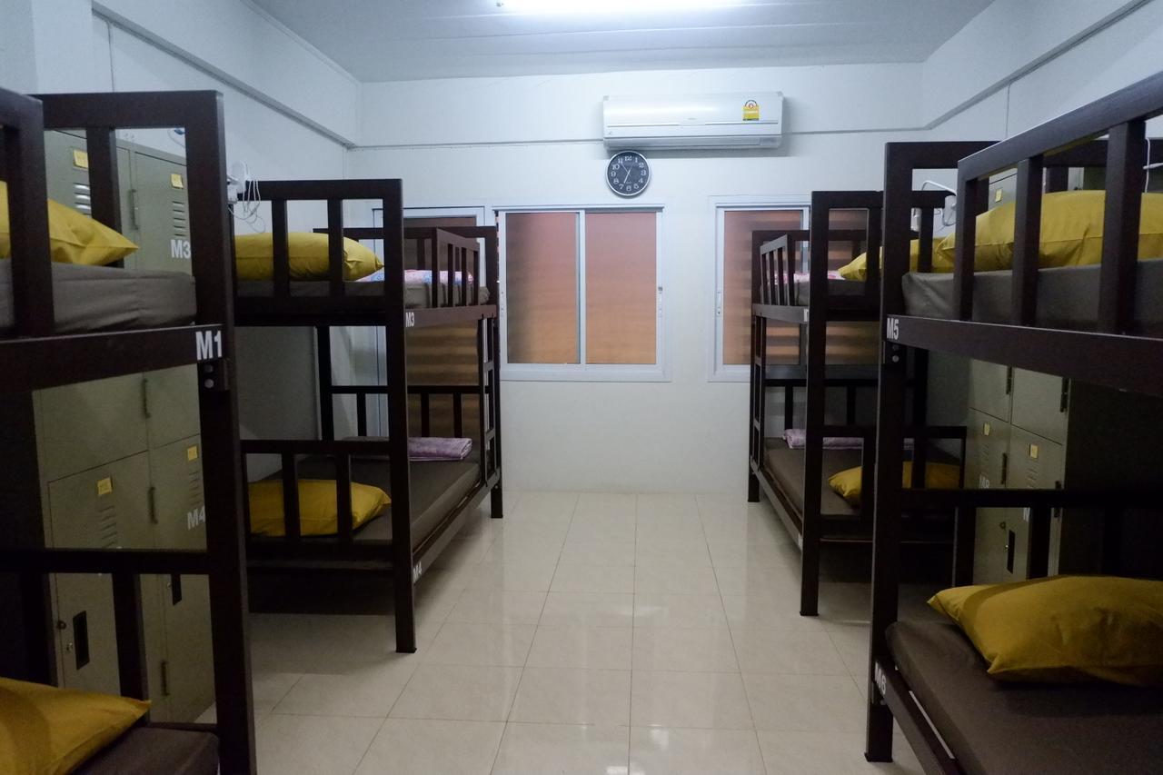 Ranong Backpacker'S Hostel (Adults Only) מראה חיצוני תמונה