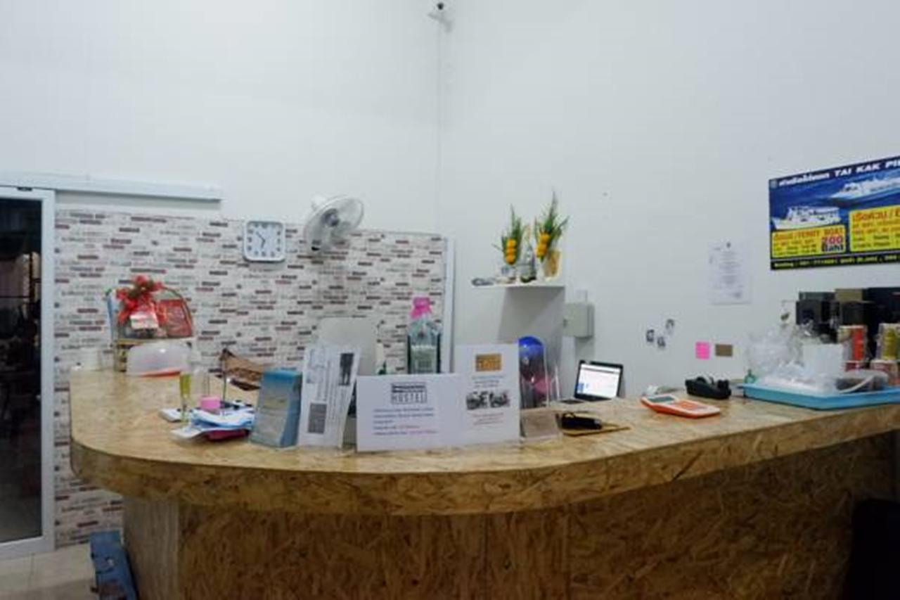 Ranong Backpacker'S Hostel (Adults Only) מראה חיצוני תמונה